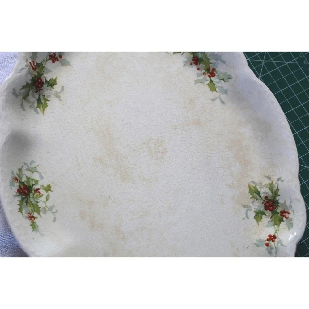 Homer Laughlin Hudson Holly Scalloped Oval Serving‎ Platter 15.5 Inch